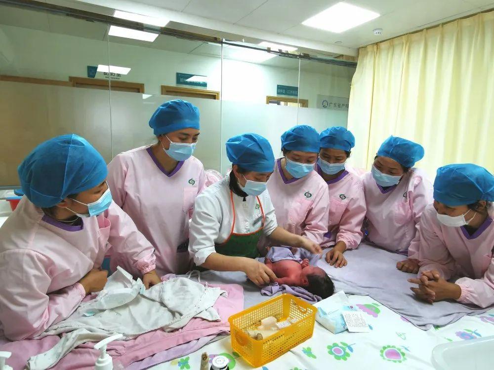 如东县妇婴监护型护送